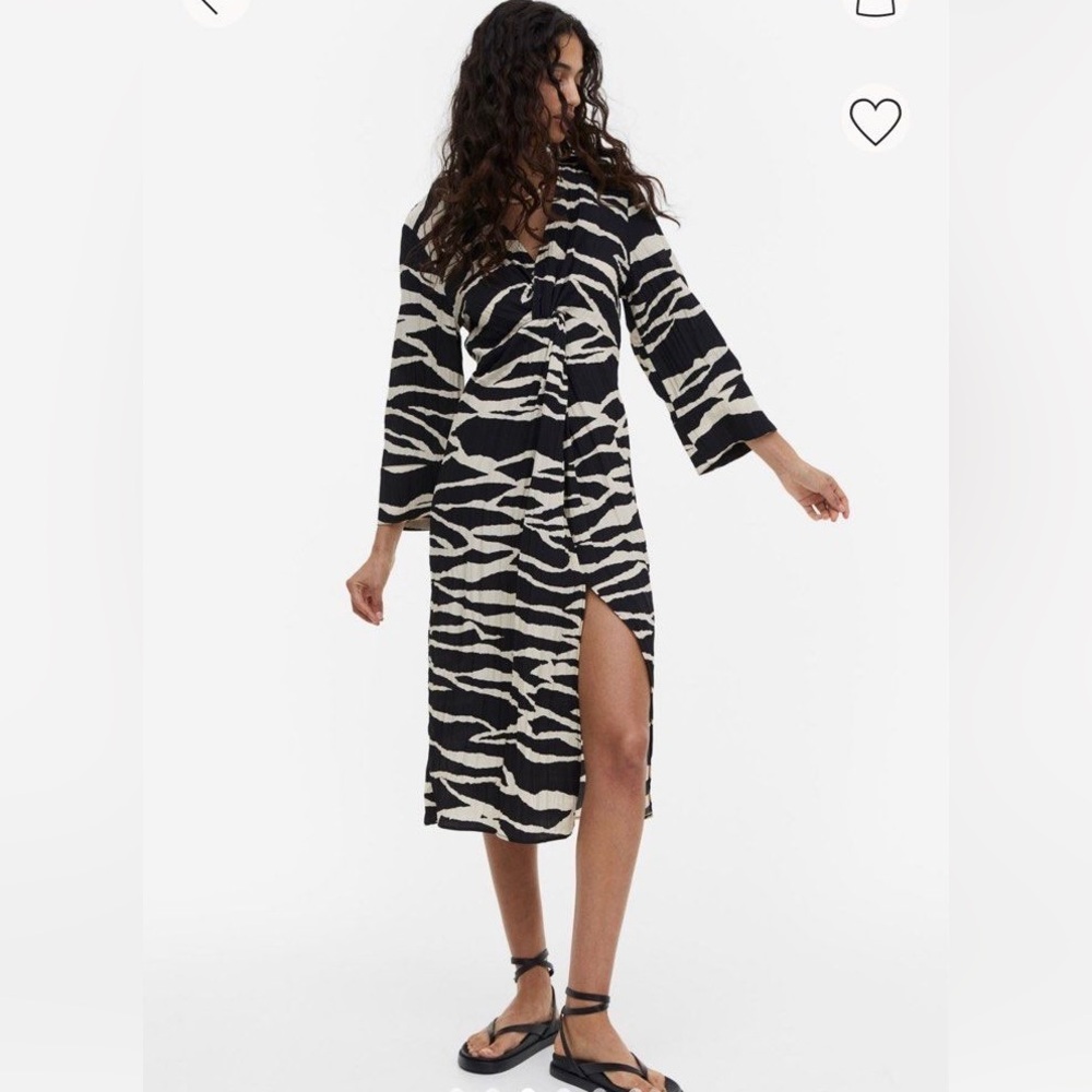 H&M Black Zebra Print Knot Front Midi Dress Size Small NWT